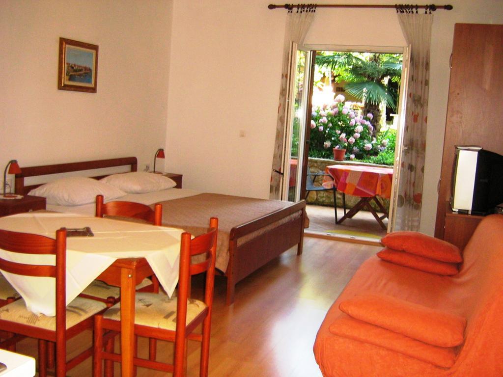 Apartments N & V Porec Luaran gambar